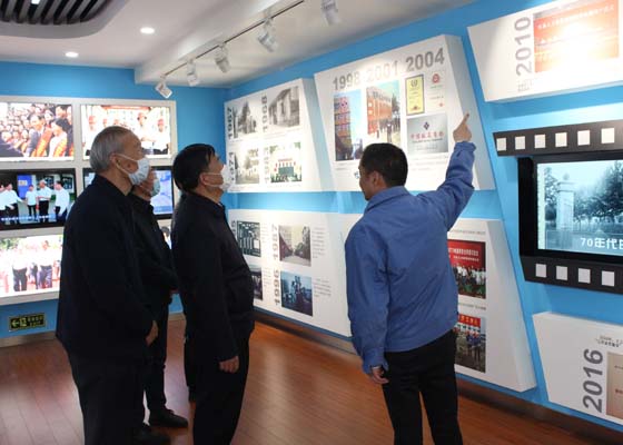 1584693996915749cnwE.jpg 盛2.JPG